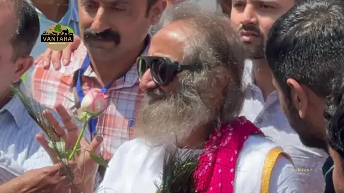 Spiritual Guru Sri Sri Ravishankar at Vantara